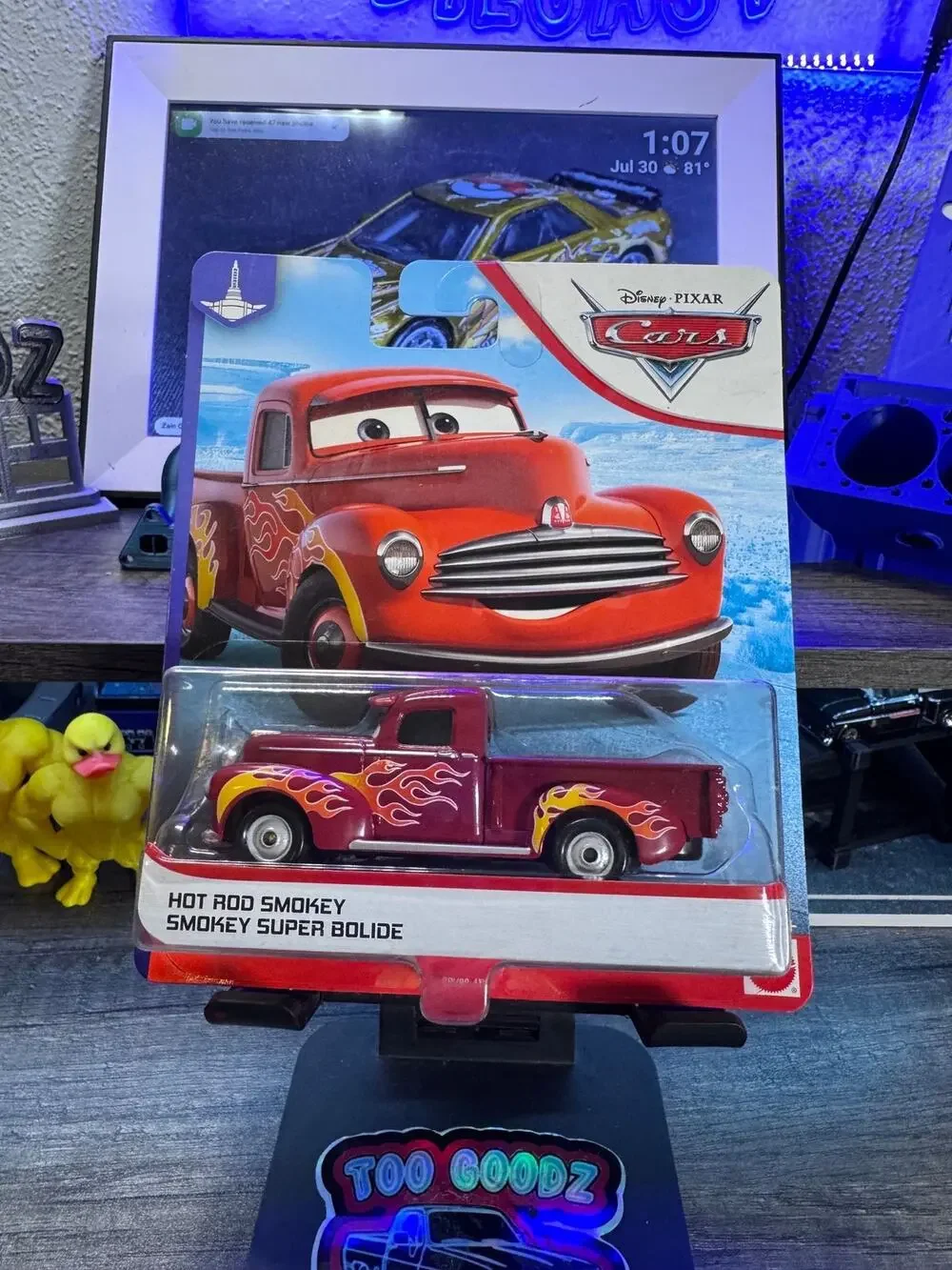 Disney Pixar Cars Ramone’s Body Shop Hot Rod Smokey